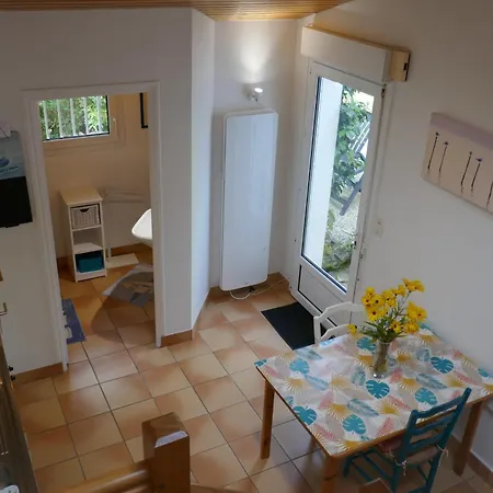 Grand Duplex Avec Jardin Apartment